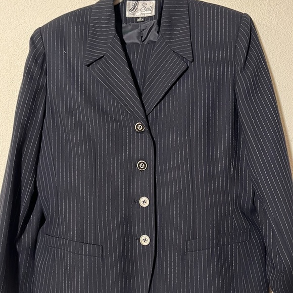 Le Suit pinstripe Navy pantsuit size 14 - Picture 2 of 6